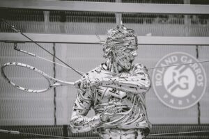 Behind the Scenes of the Roland Garros Stadium - Getting to the start: the Roland Garros meeting point setup