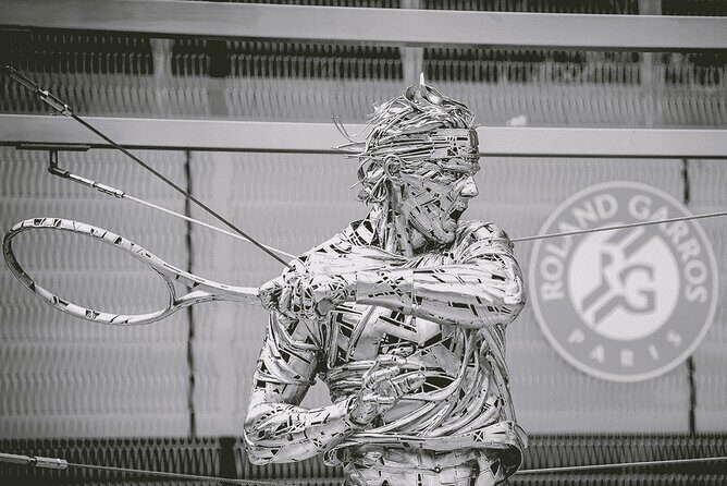 Behind the Scenes of the Roland Garros Stadium - Getting to the start: the Roland Garros meeting point setup