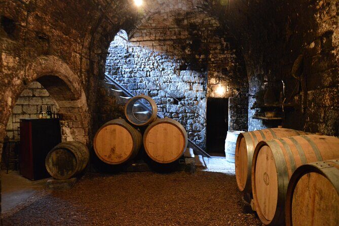 Chablis and Burgundy Wine Tour Run by Sommelier with Lunch - Key highlights worth centering
