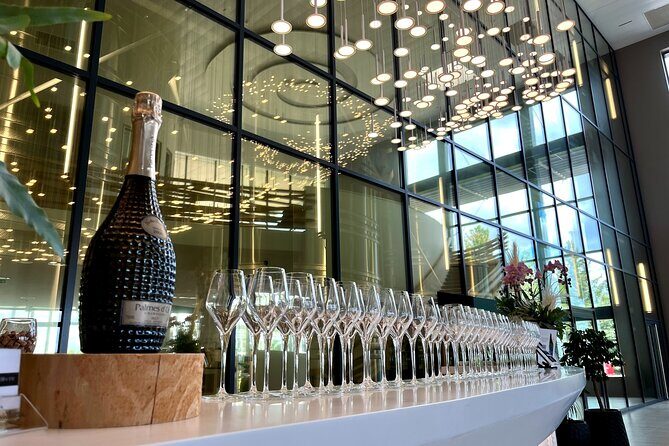 Champagne and Reims Tasting Day Trip from Paris - Epernay Morning: Grand Houses, Avenue de Champagne, and Easy Photo Stops