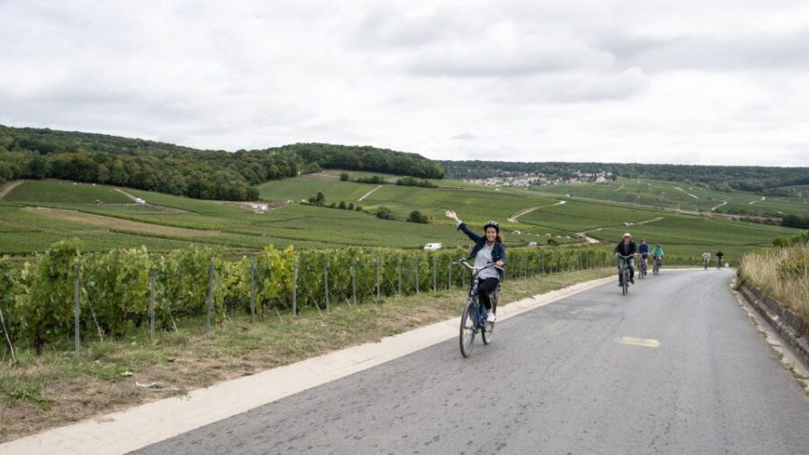 Champagne: E-Bike Champagne Day Tour with Tastings and Lunch - Hautvillers: Dom Pérignon’s Church Stop