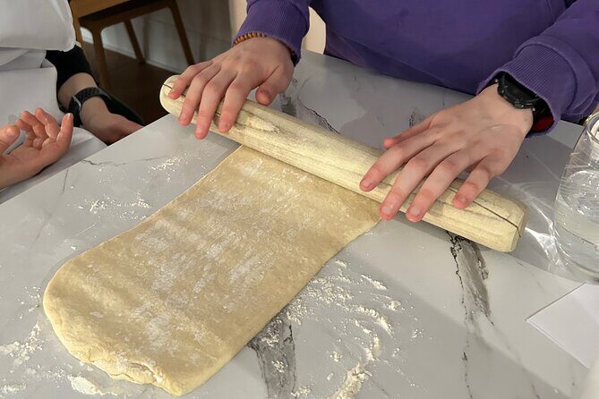 Croissants and pains au chocolat with a pastry chef in Paris - What you learn: croissants and pain au chocolat, from dough to baking