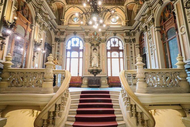 Découverte Bénédictine - The self-guided museum: religious art plus the brand’s working story