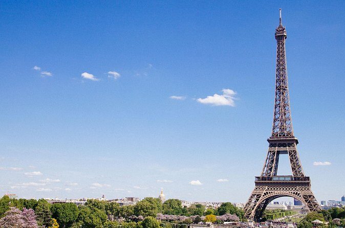 Eiffel Tower Access to Summit with Host - Second and third floors with an English host: why this part is worth it