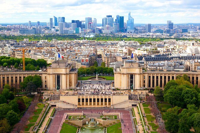 Eiffel Tower Guided Climbing Experience & Optional Summit Upgrade - Meeting at Avenue Elisée Reclus: start near the action