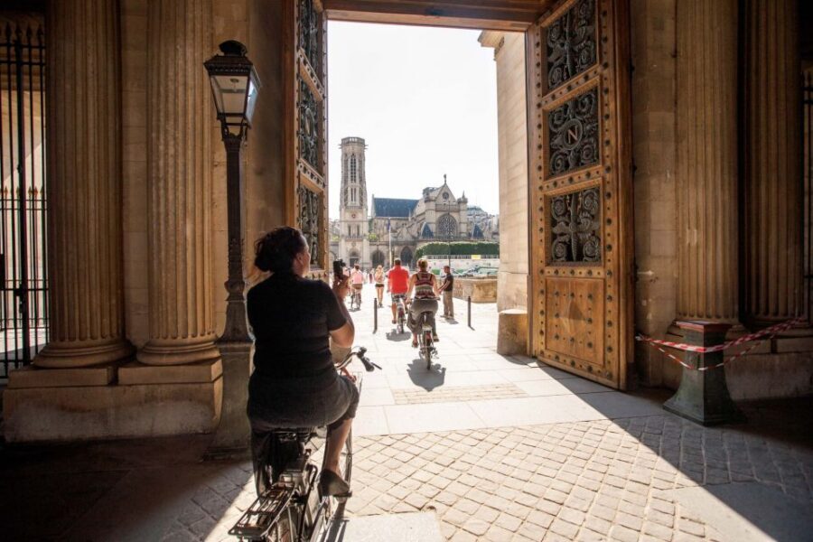 Electric Bike Tour of Paris’ Hidden Gems - Riding rules and weather reality checks