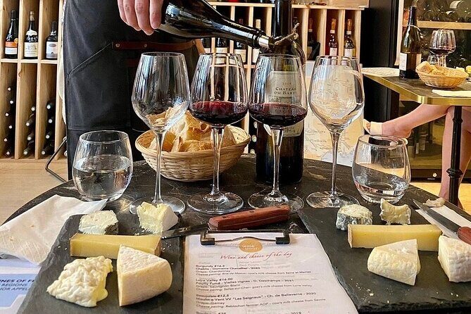 French Wine, Champagne And Cheese Tasting Paris SECRET WINE DOOR - The learning part: how to taste wine like you’ll actually use later