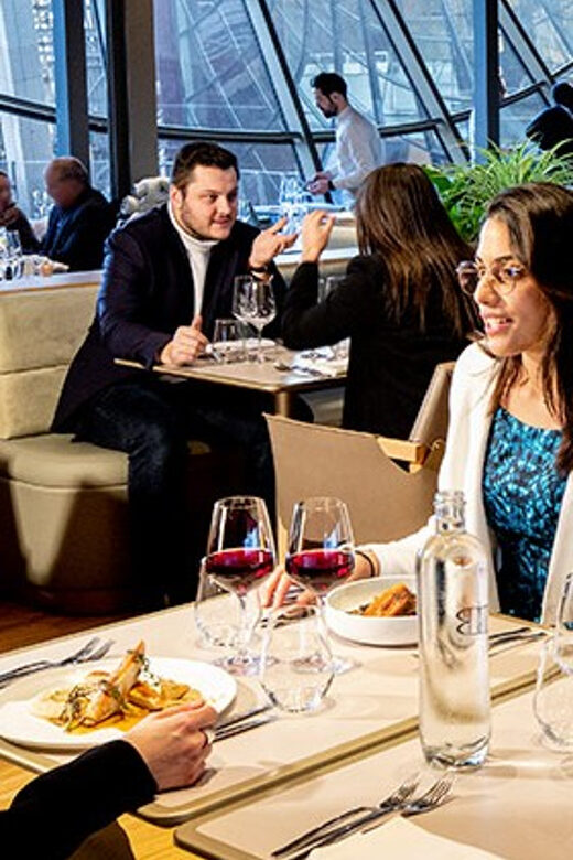 From London: Paris Day Trip with Lunch on Eiffel Tower - Key highlights you’ll feel right away