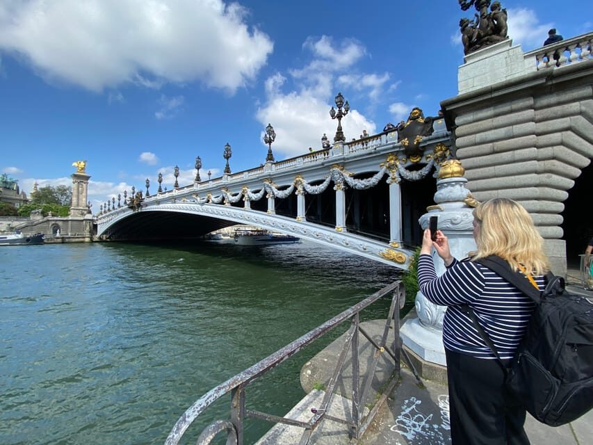 From London: Paris Day Trip with Lunch on Eiffel Tower - Seine River Cruise After Lunch: The Best Pace Change in Central Paris