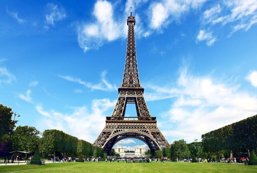 From London: Paris Day Trip with Lunch on Eiffel Tower - Free Time at the End: Using Your Paris Freedom Without Getting Lost