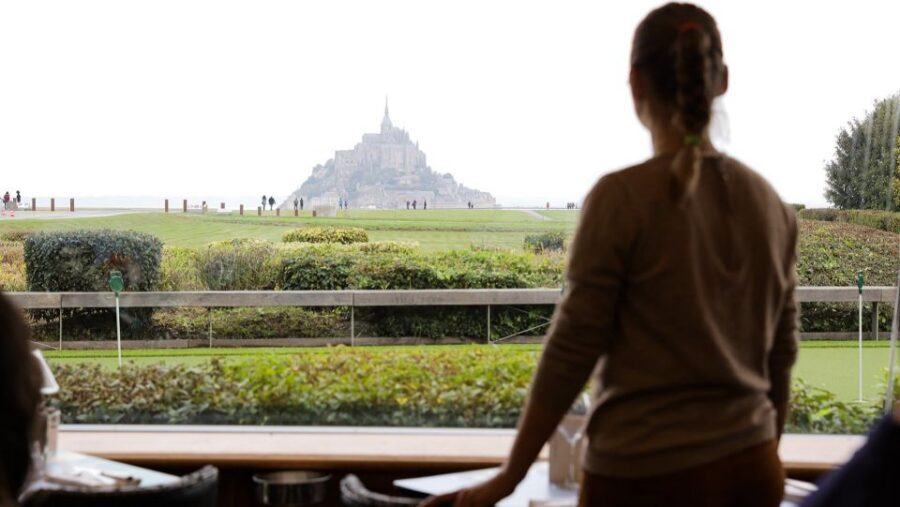 From Paris: 2-Day Normandy & Brittany Tour - Omaha Beach and the American Cemetery: Where the Tour Turns Serious