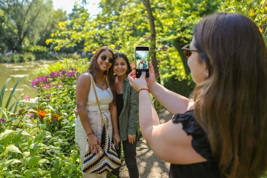 From Paris: Day Trip to Giverny & Versailles with Lunch - Quick take: what makes this day trip work
