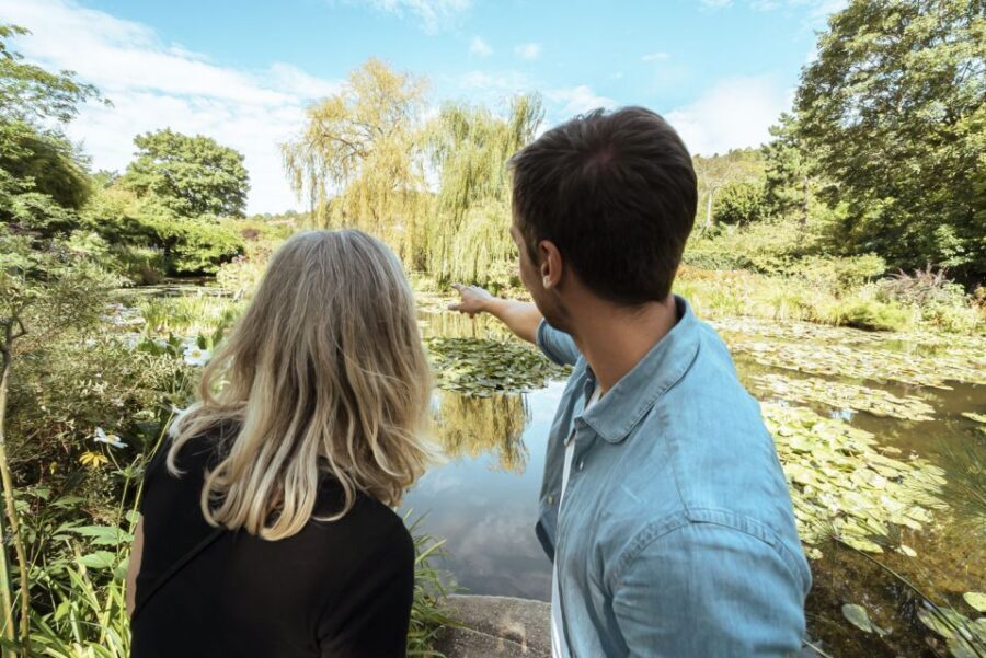 From Paris: Day Trip to Giverny & Versailles with Lunch - Who this day trip is best for