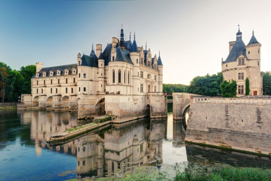 From Paris: Full-Day Loire Valley Chateaux Tour - Cheverny: the 17th-century finish with interiors and gardens