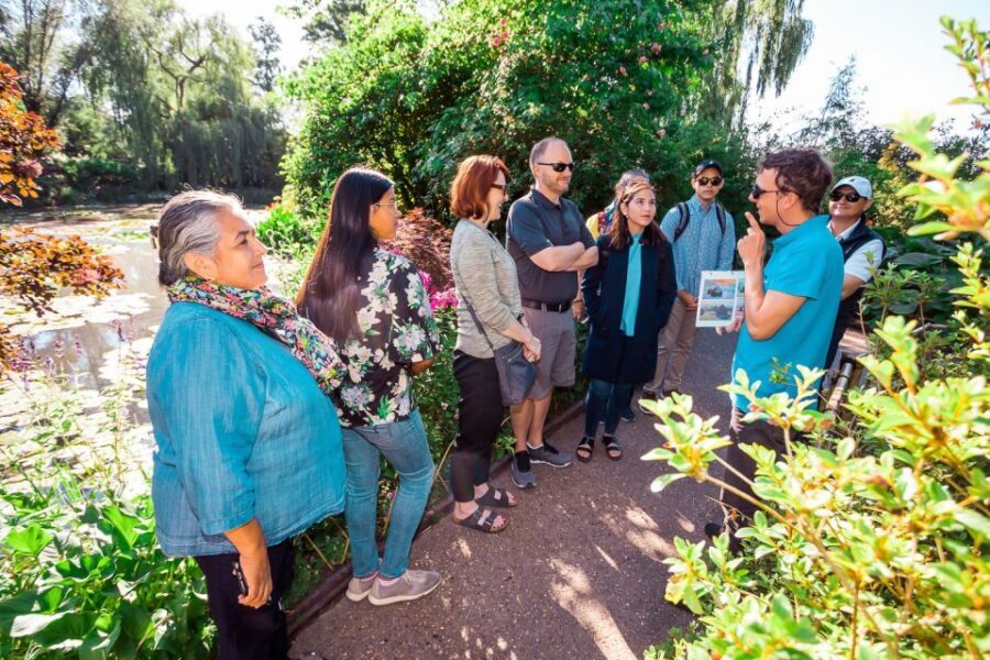 From Paris: Guided Day Trip to Monet's Garden in Giverny - Giverny and Monet’s Gardens: What You’re Really Seeing