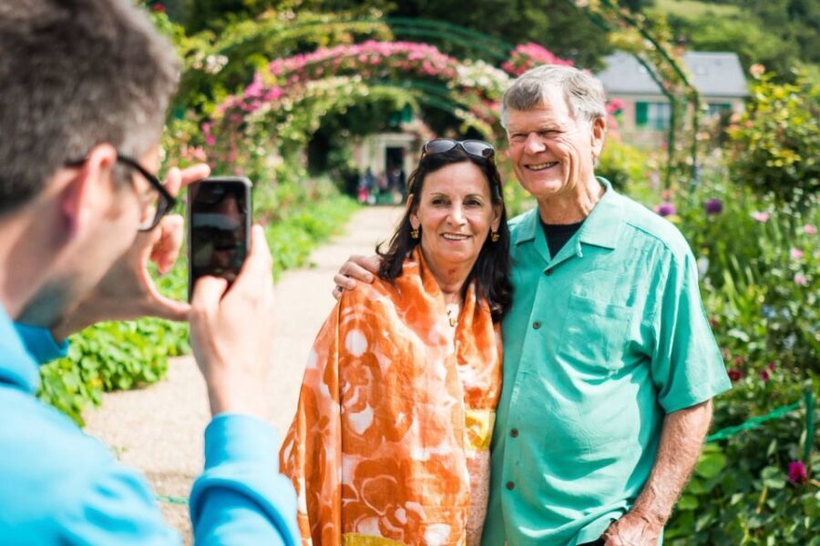 From Paris: Guided Day Trip to Monet's Garden in Giverny - The Flower Garden: Where Monet’s Plant Choices Make Sense