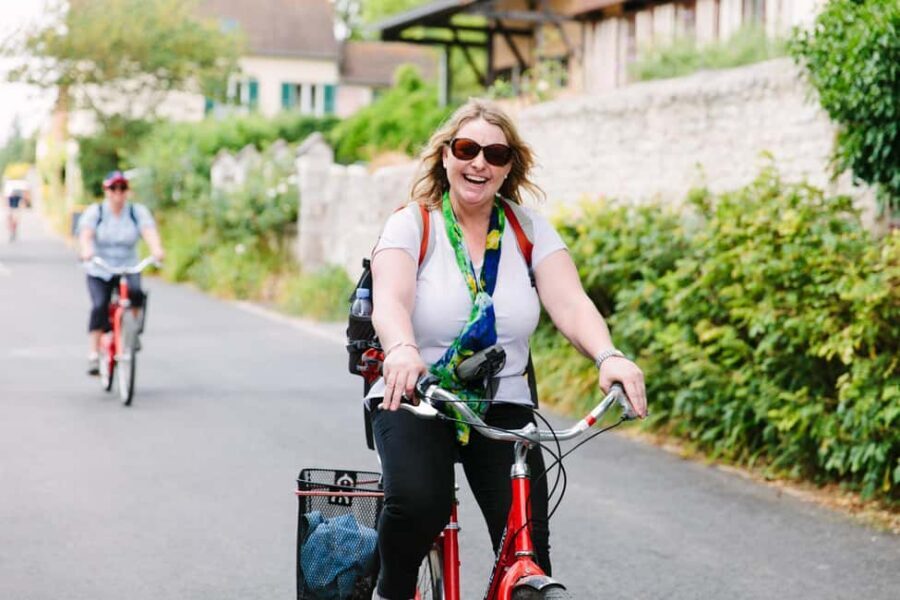 From Paris: Monet Garden & Giverny Bike Tour and Picnic Stop - What makes it work: guides, timing, and a smooth route
