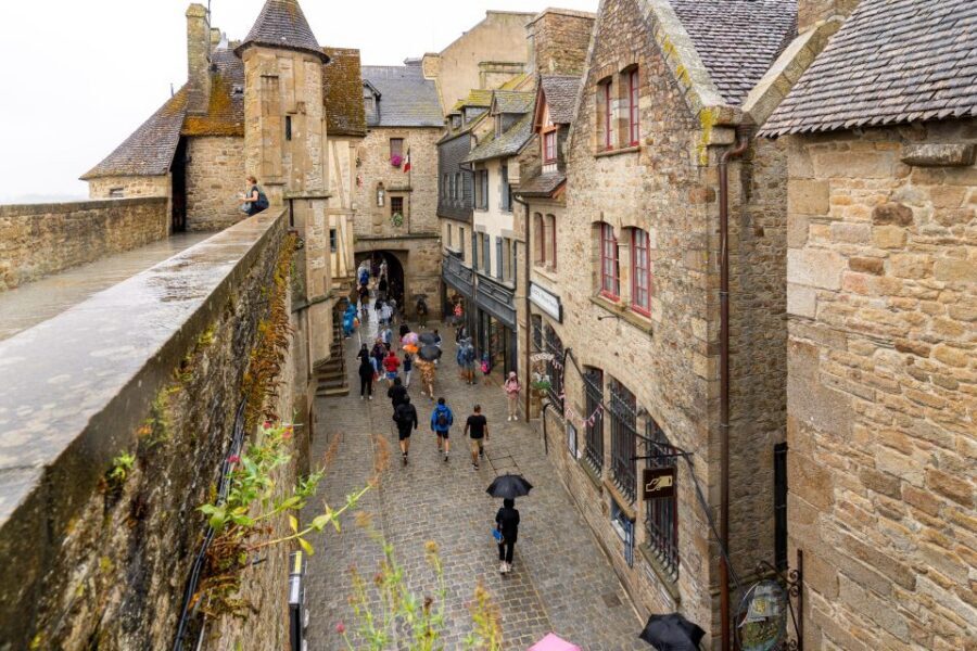 From Paris: Mont Saint Michel Day Trip with a Guide - Price and value: why $128 can make sense