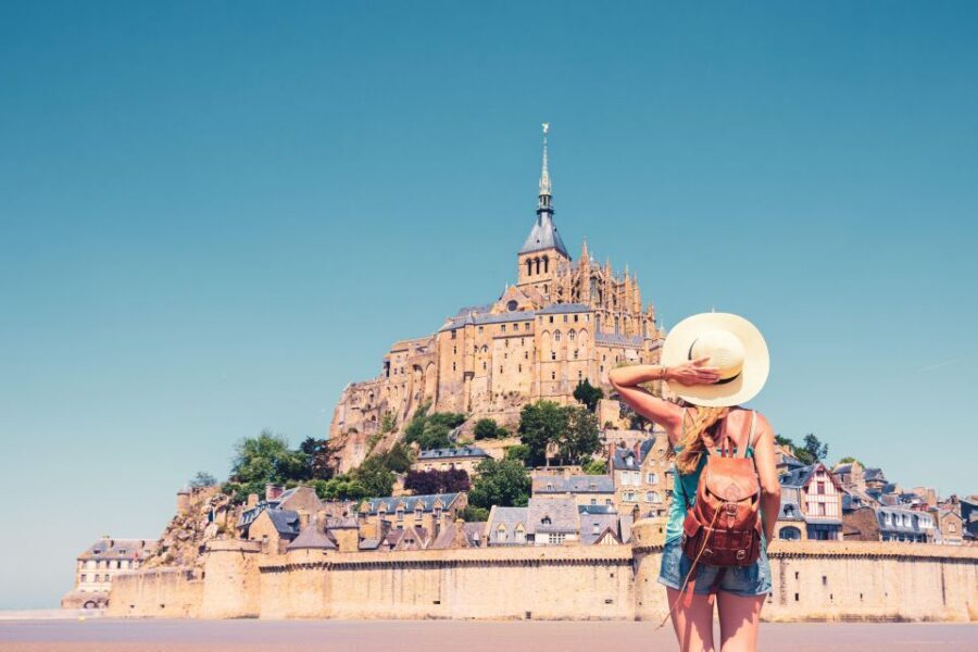 From Paris: Mont Saint Michel Day Trip with a Guide - Abbey time with the audio app: 75 minutes that’s easier than it sounds
