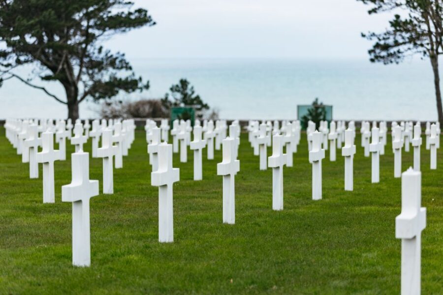 From Paris: Normandy D-Day Landing Beaches Full-Day Tour - Starting The Day In Paris: 6 Avenue de Wagram to Normandy’s Coast
