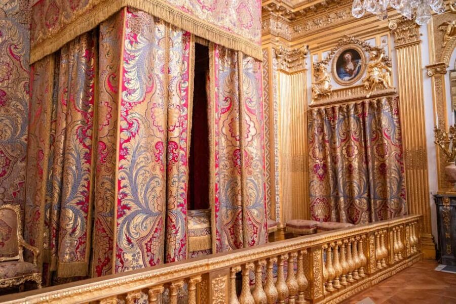 From Paris: Versailles Palace And Garden Tour with Transfers - Group Size and Guide Style: What You’ll Feel on the Day