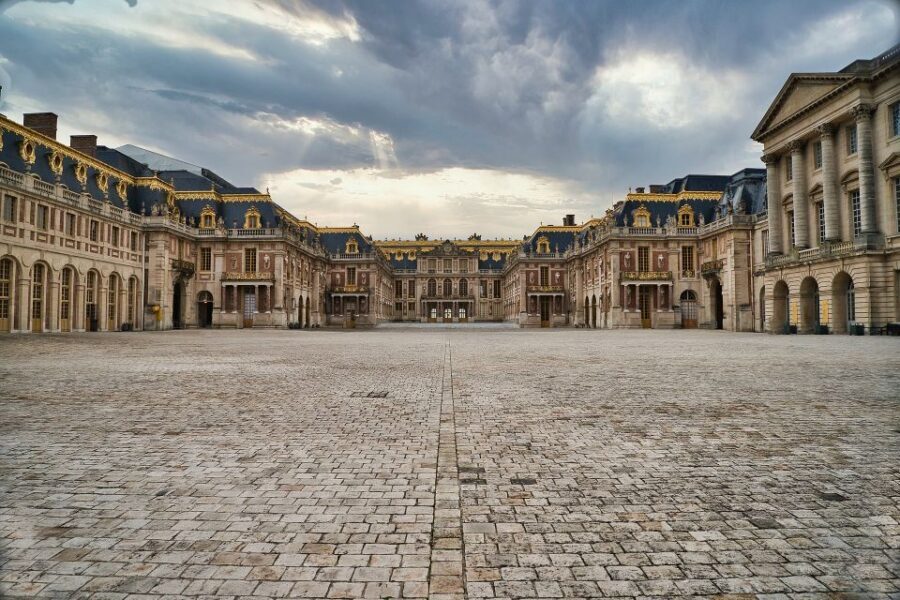 From Paris: Versailles Palace and Gardens Guided Experience - Should You Book It?