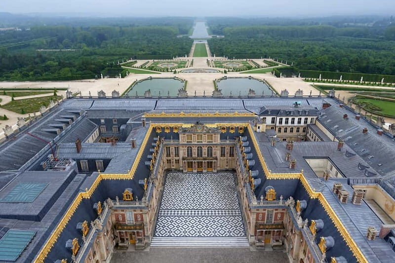 From Paris: Versailles Palace and Gardens with Transfer - Practical tips that make this day trip smoother
