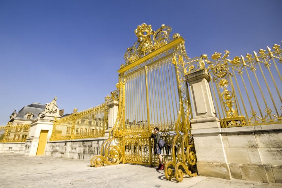 From Paris: Versailles Palace Self Guided & Gardens tickets - The ride from Paris to Versailles feels like a head start