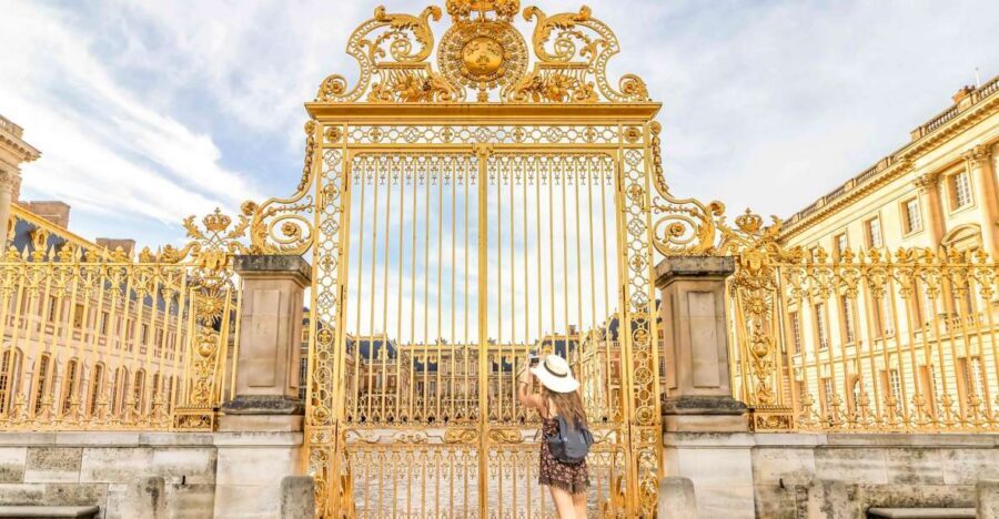From Paris: Versailles Palace Self Guided & Gardens tickets - The audio-guided palace highlight route that actually makes sense