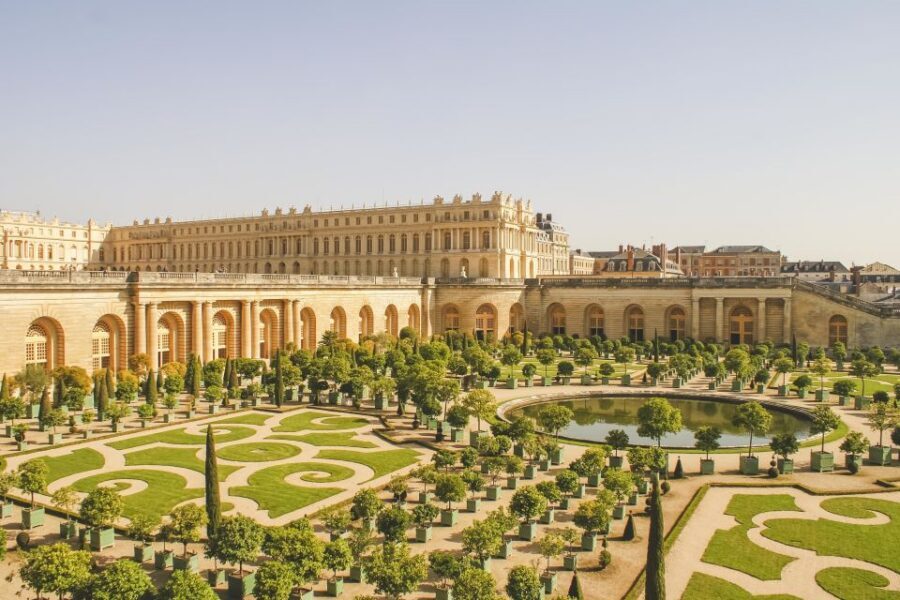 From Paris: Versailles Palace Self Guided & Gardens tickets - What the 4 hours really means on the ground