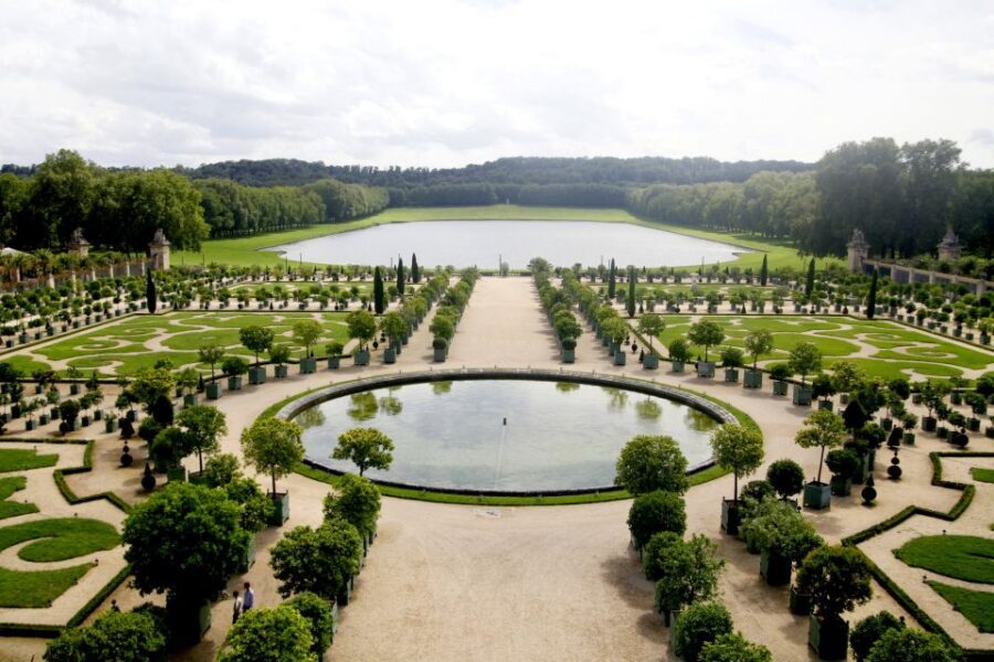 Gardens of Versailles Walking Tour & Palace Entry - Fountains and Timing: Catch the Show If It Fits Your Day
