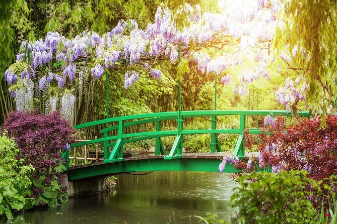 Giverny Monet’s Home and Gardens Half Day Tour from Paris - Fondation Claude Monet: your self-guided house and gardens flow