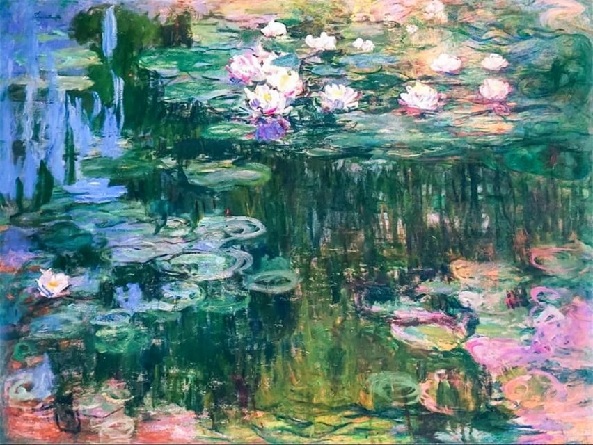 Giverny: Monet's House and Gardens Guided Tour - The Water Garden: water lilies, the bridge, and Monet’s light