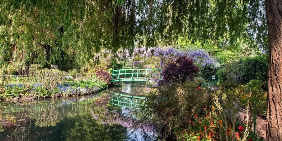 Giverny: Monet's House and Gardens Guided Tour - Tour length and logistics: how the 2 hours really feel