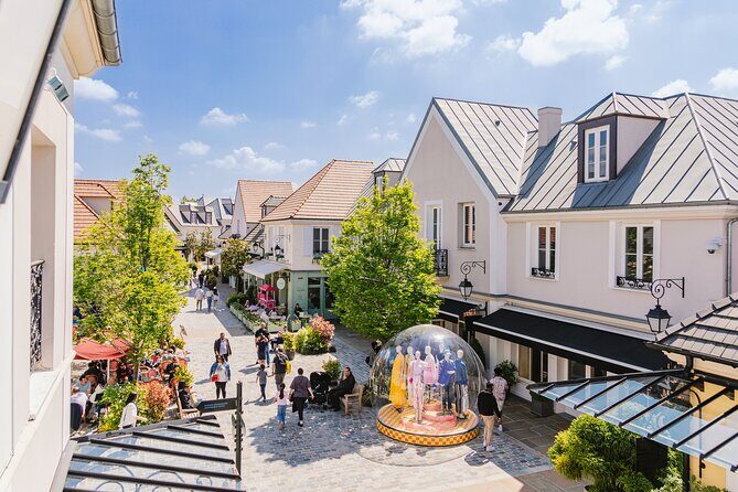 La Vallee Village Shopping Outlet by Luxury Transport from Paris - When things go wrong: timing issues and how to protect your return