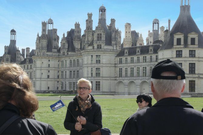 Loire Valley Castles Day Trip from Paris with Complementary Wine - What the Loire Valley segment really adds to your day