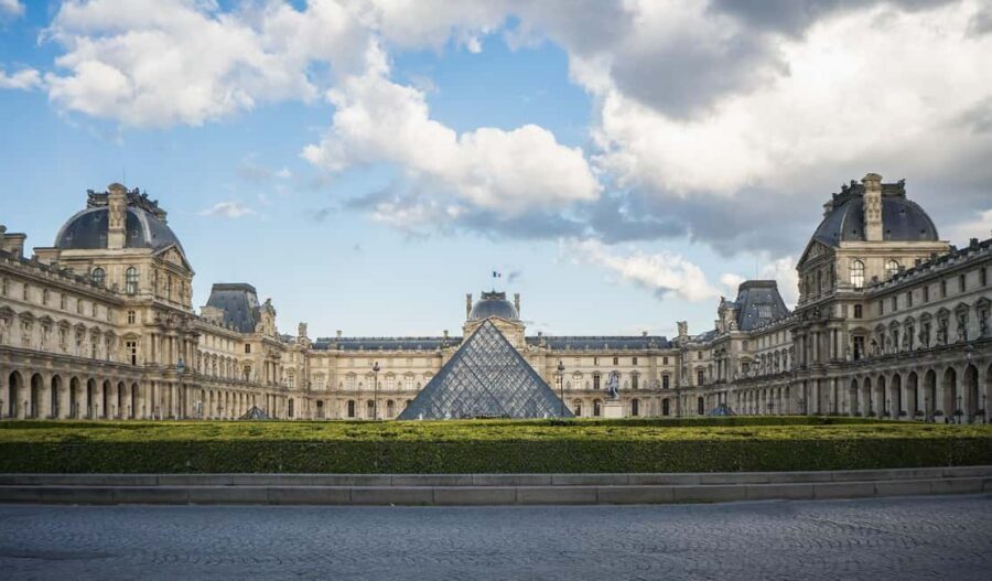 Louvre Museum Timed Entrance Ticket with Audio Guide - Timed Access and a Multilingual Audio Guide in 3 Hours