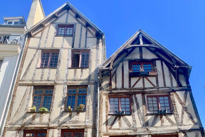 Marais Tour With a Local - Rue des Rosiers: falafel, Jewish delis, and street-level history