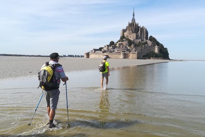 Mont-Saint-Michel bay walk - What to pack for a barefoot bay walk (this is where you win)