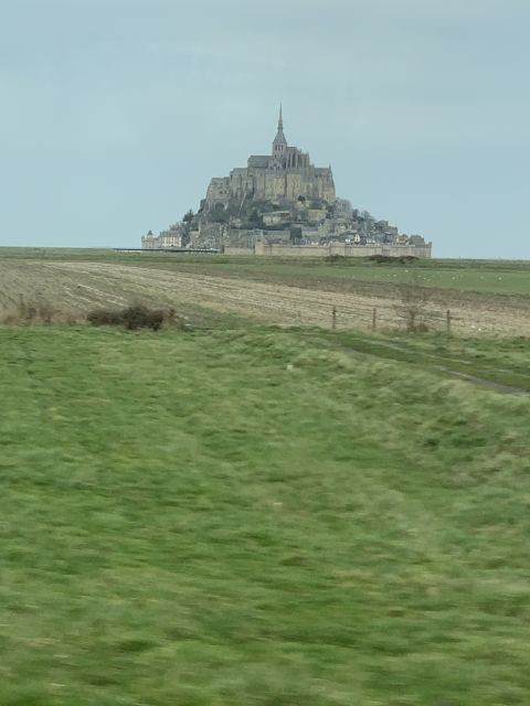Mont Saint Michel: Walking Tour & Optional Abbey Ticket - Ramparts Views: The Bay Stops Being a Pretty Picture