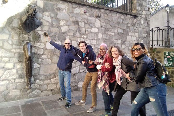Montmartre Hidden Gems and Scenic Highlights Walking Tour - Dalida’s bronze bust: a peaceful tribute in a quieter square