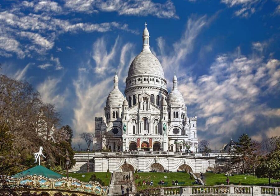 Montmartre Walking Tour with a Local Guide - How Montmartre’s streets change the way you see Paris