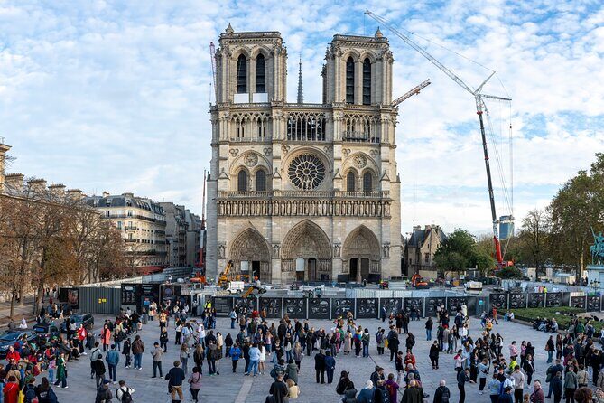 Notre Dame Cathedral: Exterior Guided Tour & Unscheduled Access - Price and Value: What You’re Really Paying For