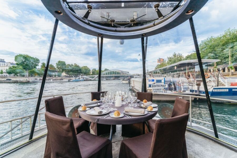 Paris: 3-Course-Dinner Cruise on the Seine with live music - The 150-Minute Timeline: When You’ll Eat and When You’ll See the Big Lights