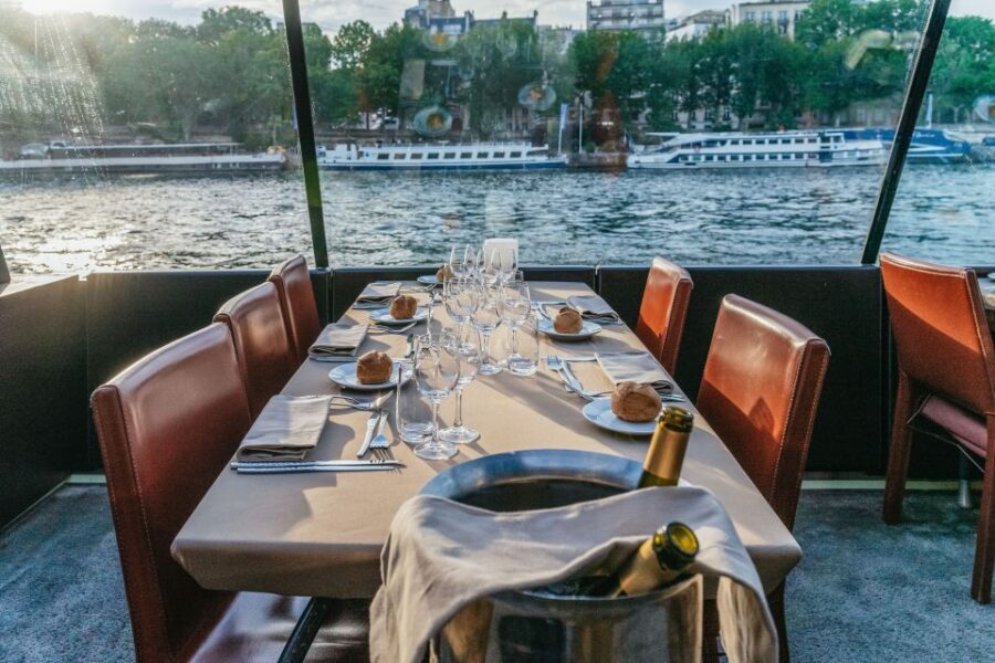 Paris: 3-Course-Dinner Cruise on the Seine with live music - Grand Palais and the Mini Statue of Liberty: The Funny, Sweet Finale