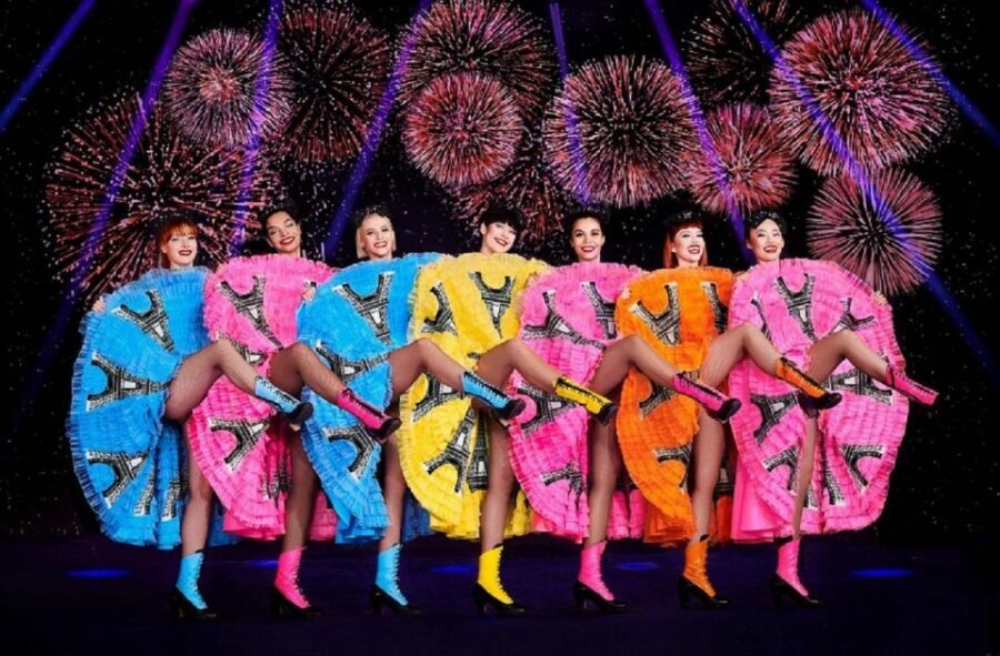 Paris: 3-Course Dinner & Show at Paradis Latin Cabaret - What Happens Before the Big Show: The Cabaret That Works Around You