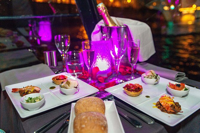 Paris 3-Course Gourmet Dinner and Sightseeing Seine River Cruise - Your route in order: bridges, Notre-Dame, Grand Palais, and Musée d’Orsay