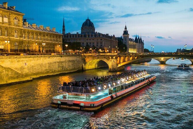 Paris 3-Courses Gourmet Dinner Seine River Cruise with Champagne - Key things to know before you go