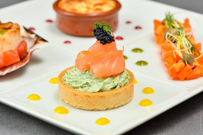 Paris 3-Courses Gourmet Dinner Seine River Cruise with Champagne - Why a Seine dinner beats a normal Paris evening plan