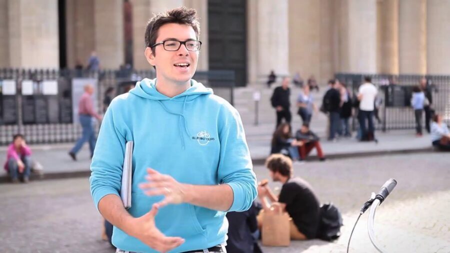 Paris 4-Hour Bike Tour: Off the Beaten Path - Entering Paris by bike instead of by checklist